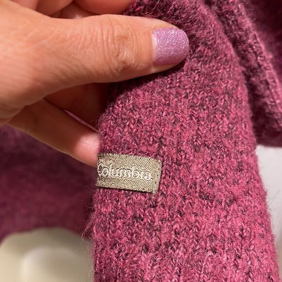 Columbia woman’s pink v neck sweater - Picture 4 of 9